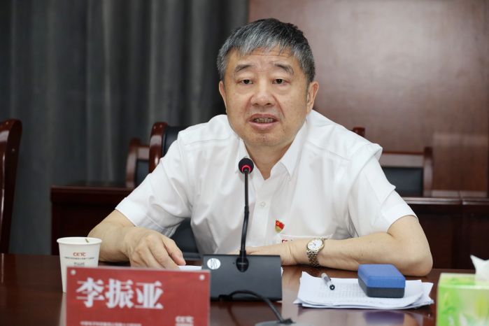 所长特写 所长特写